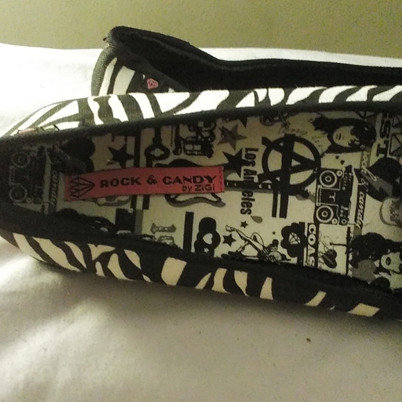 Shoes by rock & candy brand - Picture 2 of 5